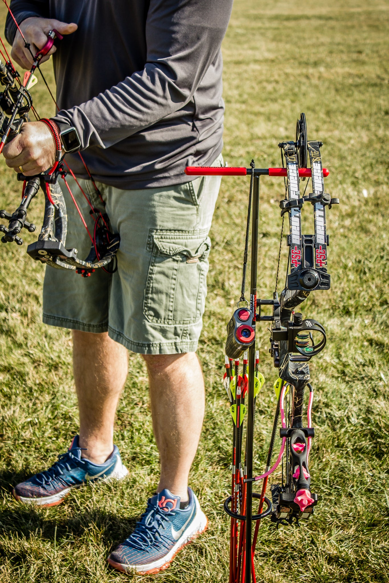 Archers Bow and Arrow Stand